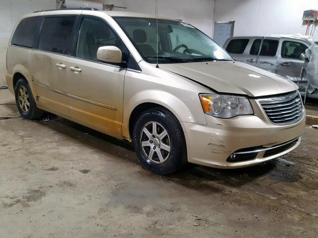 2A4RR5DG3BR775591 - 2011 CHRYSLER TOWN & COU TAN photo 1