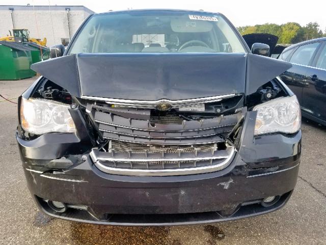 2A8HR54PX8R838396 - 2008 CHRYSLER TOWN & COU BLACK photo 9