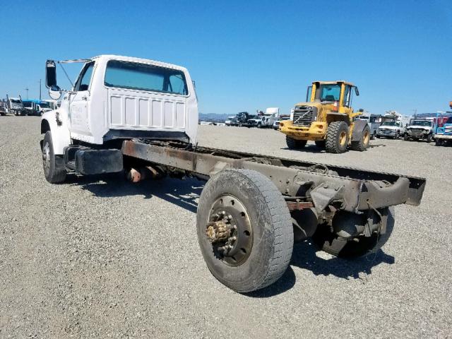 1FDXF80C9SVA25227 - 1995 FORD F800 WHITE photo 3