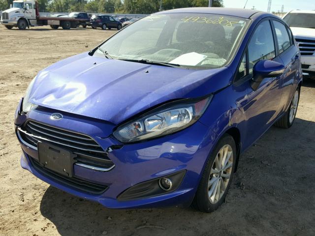 3FADP4EJ7EM136349 - 2014 FORD FIESTA SE BLUE photo 2