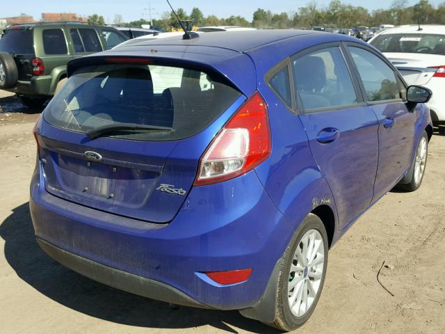 3FADP4EJ7EM136349 - 2014 FORD FIESTA SE BLUE photo 4