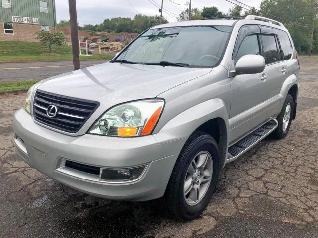 JTJBT20X340062231 - 2004 LEXUS GX 470 SILVER photo 3