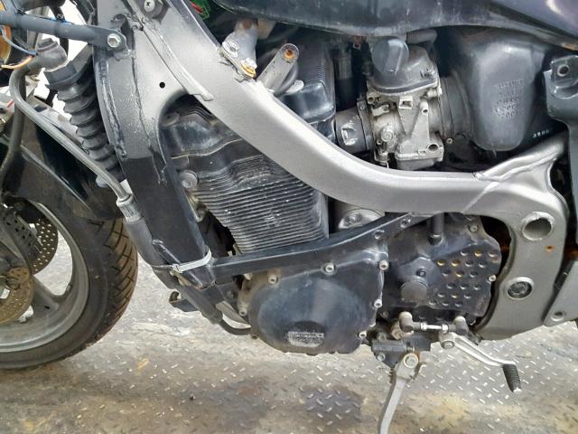 JS1GN72A4R2103593 - 1994 SUZUKI GSX600 F BLACK photo 6