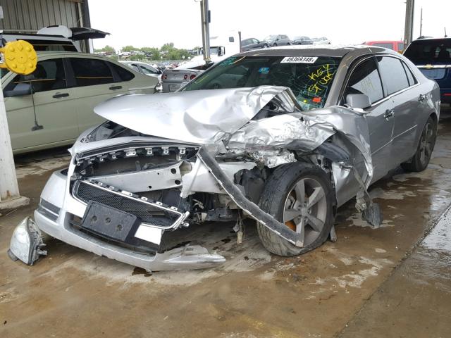 1G1ZC5E00CF279285 - 2012 CHEVROLET MALIBU 1LT SILVER photo 2