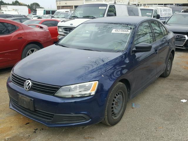 3VW2K7AJ0CM403428 - 2012 VOLKSWAGEN JETTA BASE BLUE photo 2