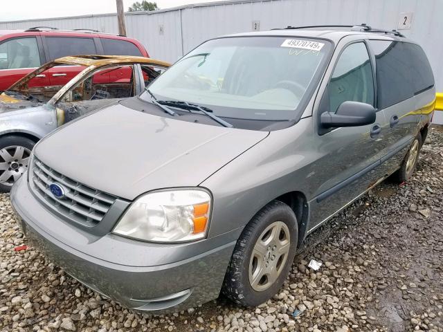 2FMZA51694BA95744 - 2004 FORD FREESTAR S GREEN photo 2