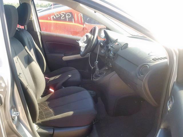 JM1DE1KY3C0135019 - 2012 MAZDA MAZDA2 SILVER photo 5