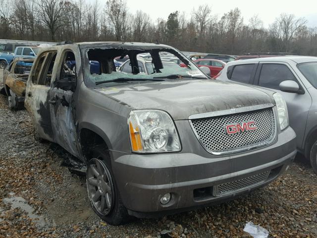 1GKS1EEFXCR256053 - 2012 GMC YUKON DENA SILVER photo 1