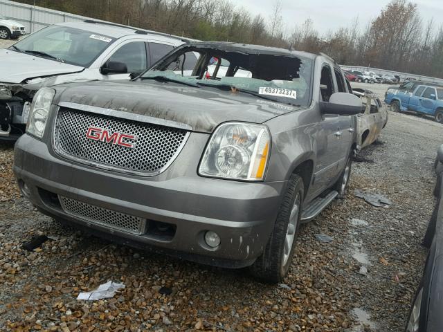 1GKS1EEFXCR256053 - 2012 GMC YUKON DENA SILVER photo 2