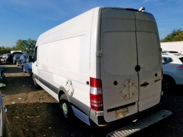 WD3PE8CB6C5697977 - 2012 MERCEDES-BENZ SPRINTER 2 WHITE photo 3