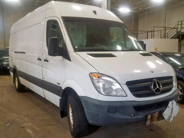 WD3PE8CB7B5577362 - 2011 MERCEDES-BENZ SPRINTER 2 WHITE photo 1