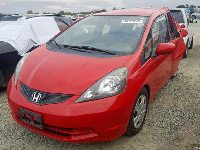 JHMGE8H31DC073121 - 2013 HONDA FIT RED photo 2