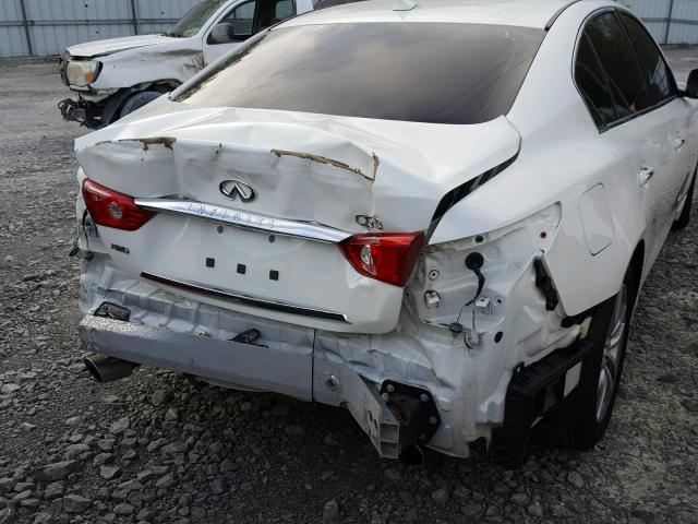 JN1BV7AR1FM392779 - 2015 INFINITI Q50 BASE WHITE photo 9