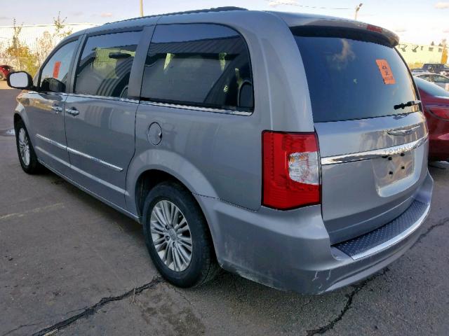 2C4RC1CG0GR158612 - 2016 CHRYSLER TOWN & COU SILVER photo 3