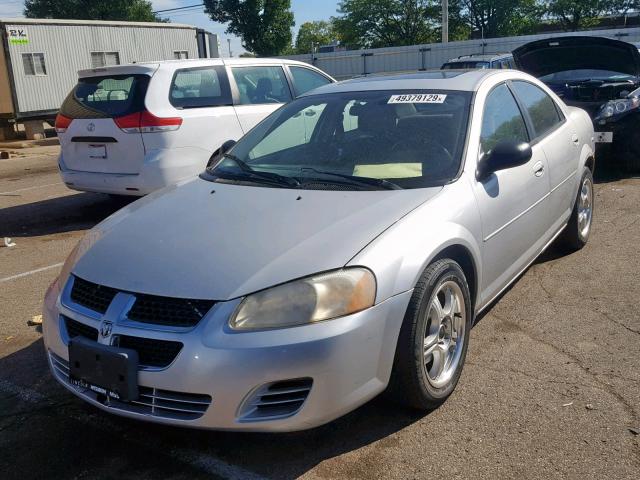 1B3EL46XX4N402935 - 2004 DODGE STRATUS SX SILVER photo 2