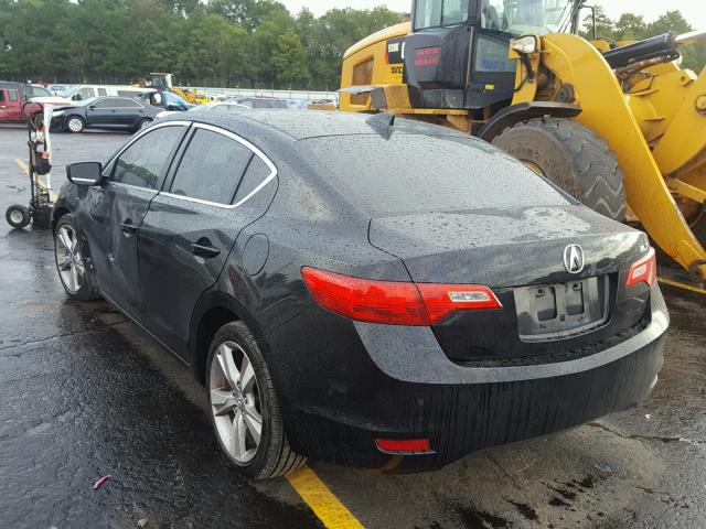 19VDE1F72DE010189 - 2013 ACURA ILX 20 TEC BLACK photo 3