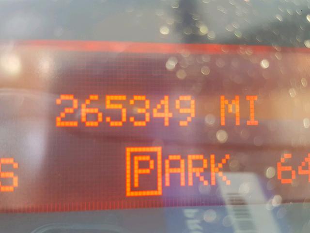 2G2WP552271201026 - 2007 PONTIAC GRAND PRIX GRAY photo 8