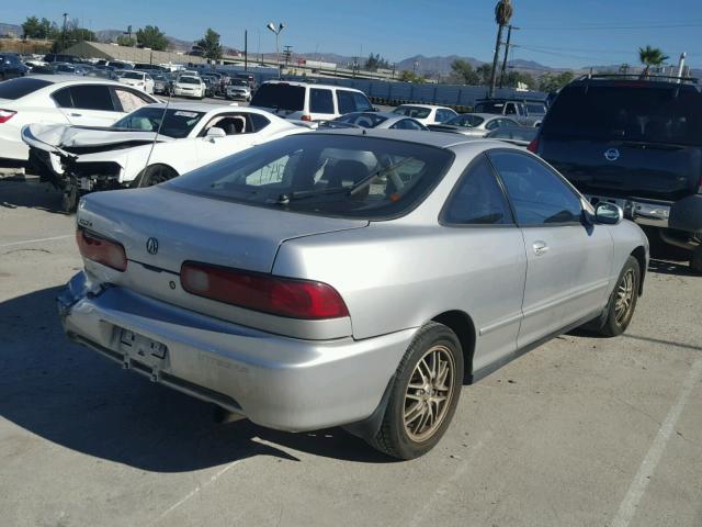 JH4DC445XYS008885 - 2000 ACURA INTEGRA LS SILVER photo 4