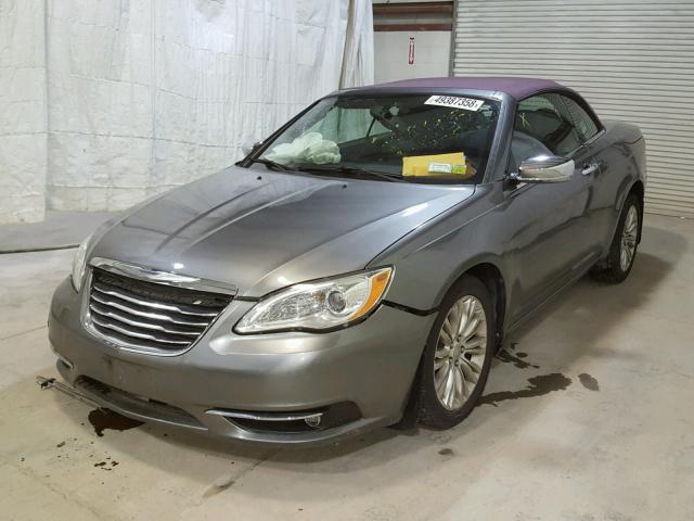 1C3BC7EG2BN583177 - 2011 CHRYSLER 200 LIMITE GRAY photo 2