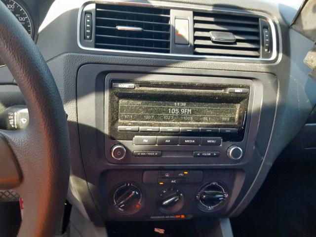 3VW2K7AJ5EM305708 - 2014 VOLKSWAGEN JETTA BASE BLACK photo 9