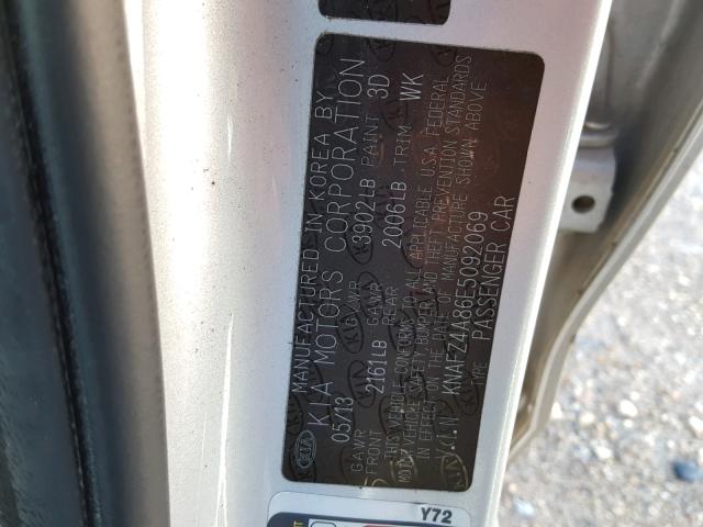 KNAFZ4A86E5092069 - 2014 KIA FORTE EX SILVER photo 10