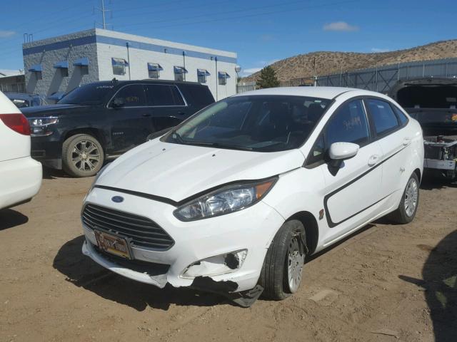 3FADP4AJ8GM149748 - 2016 FORD FIESTA S WHITE photo 2