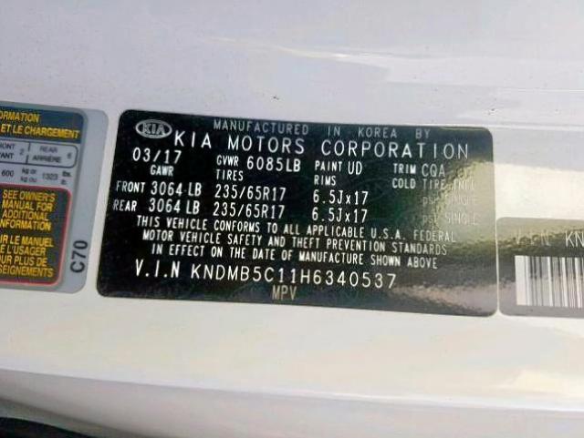 KNDMB5C11H6340537 - 2017 KIA SEDONA LX WHITE photo 10