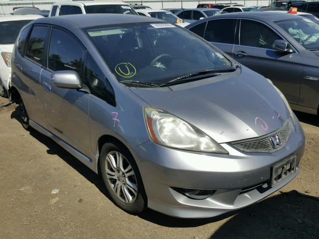 JHMGE8H40AC001752 - 2010 HONDA FIT SPORT SILVER photo 1