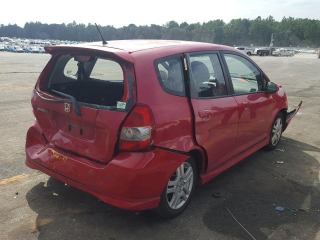 JHMGD38638S004586 - 2008 HONDA FIT SPORT RED photo 4