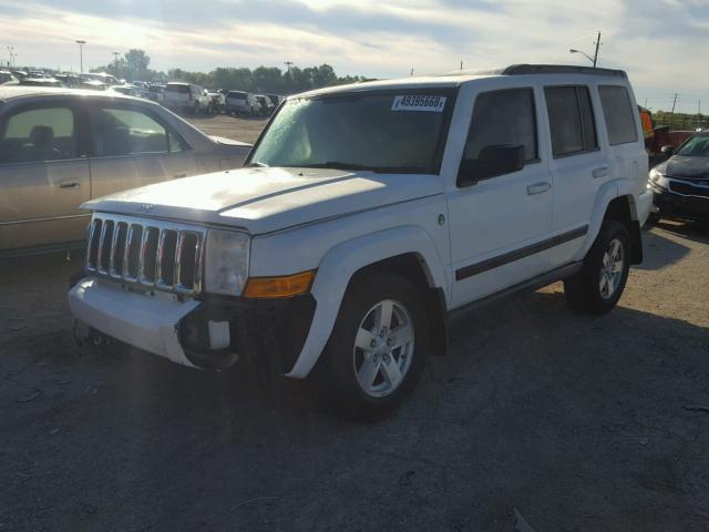 1J8HG48P67C527663 - 2007 JEEP COMMANDER WHITE photo 2