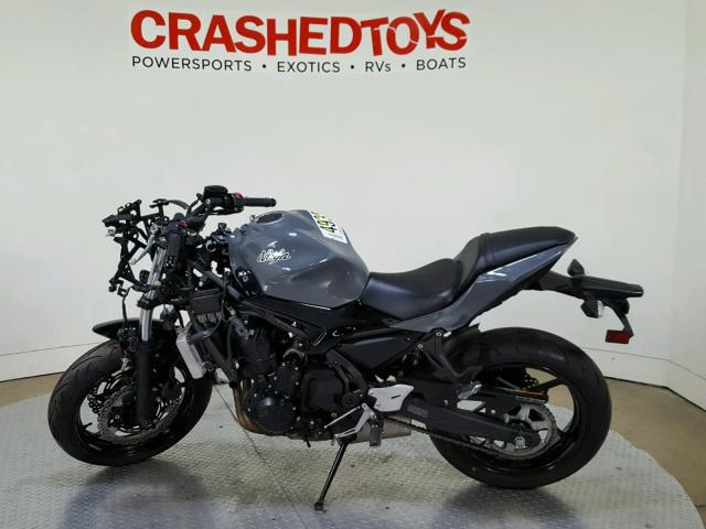 JKAEXEJ15JDA02744 - 2018 KAWASAKI EX650 J ორფეროვანი ფოტო 5