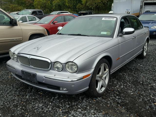 SAJWA82B35TG46907 - 2005 JAGUAR SUPER V8 SILVER photo 2