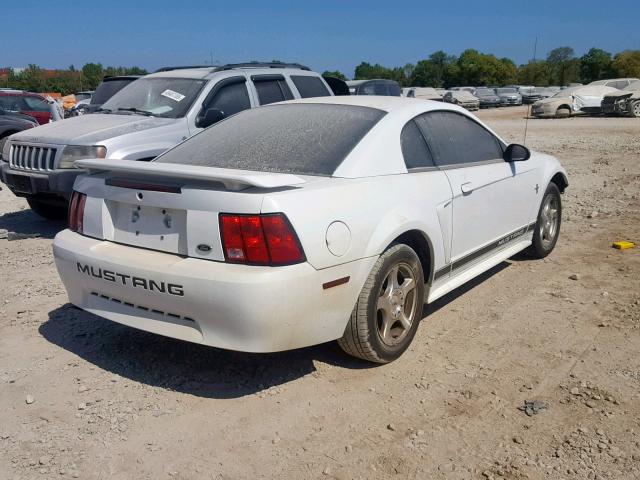 1FAFP40472F119413 - 2002 FORD MUSTANG WHITE photo 4