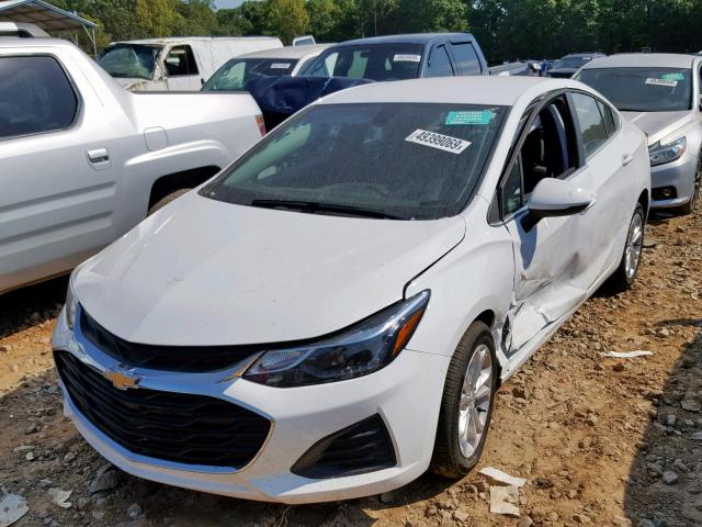 1G1BE5SM3K7111393 - 2019 CHEVROLET CRUZE LT WHITE photo 2