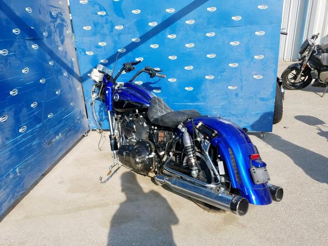 1HD1TC815CB960819 - 2012 HARLEY-DAVIDSON FLTRXSE CV BLUE photo 3