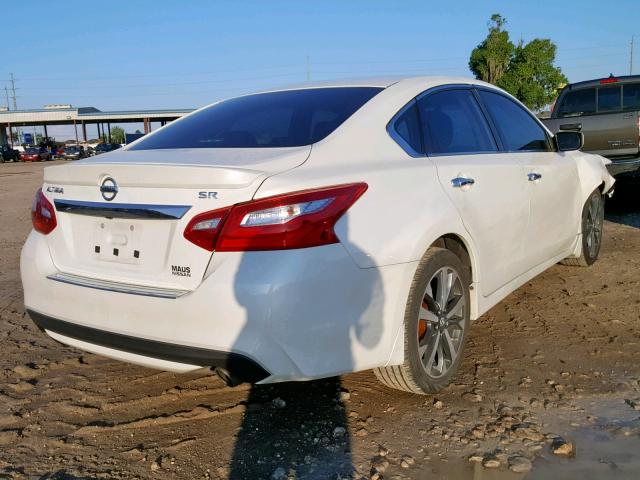 1N4AL3AP1GC278767 - 2016 NISSAN ALTIMA 2.5 WHITE photo 4