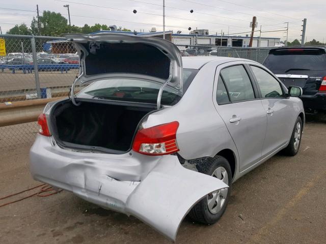 JTDBT903484029407 - 2008 TOYOTA YARIS SILVER photo 4