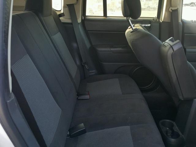 1C4NJDBB0ED592542 - 2014 JEEP COMPASS SP 白色 照片 6