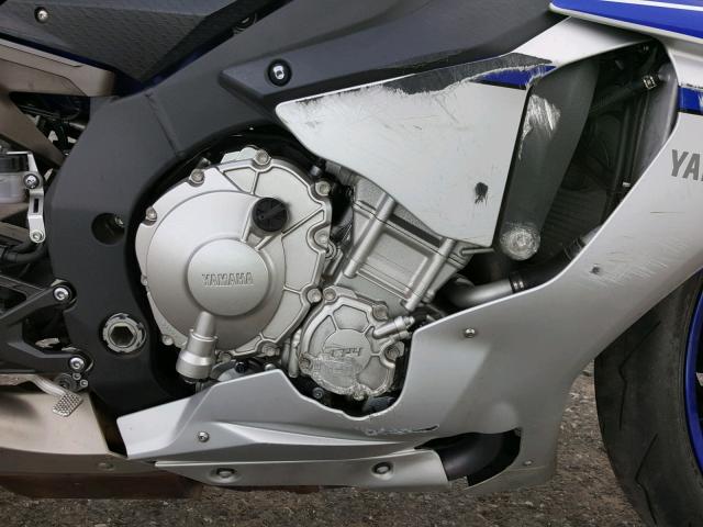 JYARN39E8GA002863 - 2016 YAMAHA YZFR1 BLUE photo 7