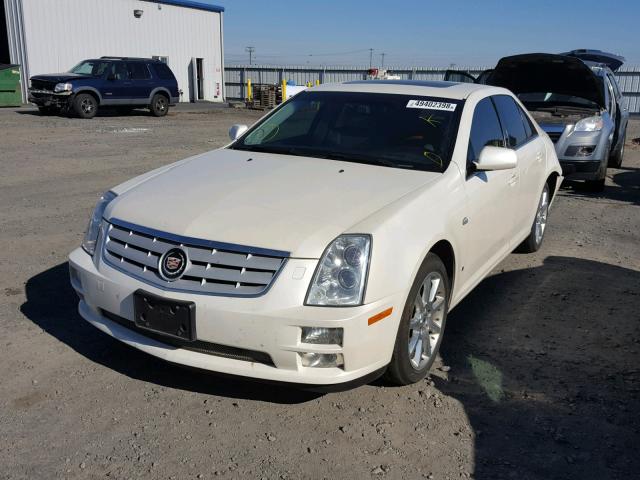 1G6DC67A360101376 - 2006 CADILLAC STS WHITE photo 2