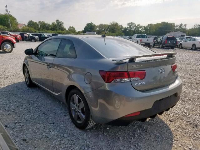 KNAFU6A29B5448550 - 2011 KIA FORTE EX GRAY photo 3