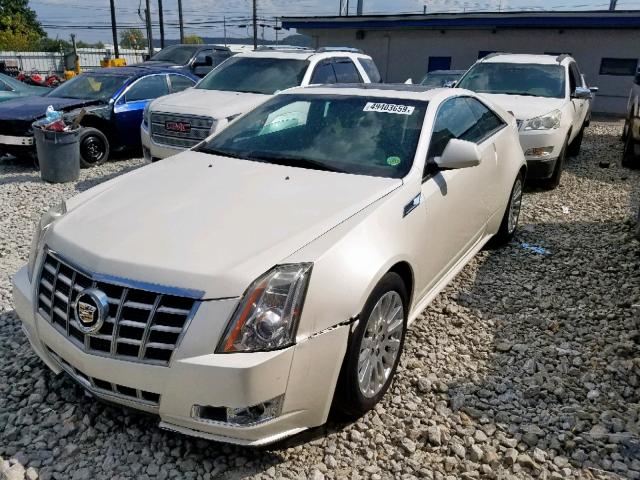 1G6DK1E35D0135049 - 2013 CADILLAC CTS PERFOR WHITE photo 2
