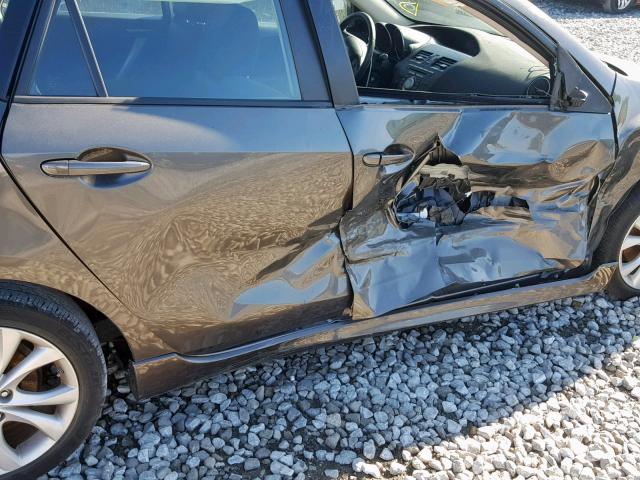 JM1BL1K69B1476333 - 2011 MAZDA 3 S GRAY photo 9