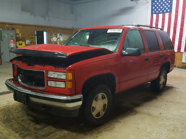 1GKEK13R0XJ802296 - 1999 GMC DENALI RED photo 2