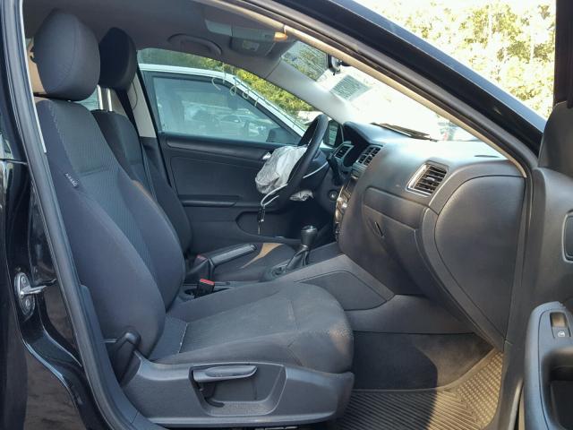 3VW1K7AJ8DM229511 - 2013 VOLKSWAGEN JETTA BASE 黑色 照片 5