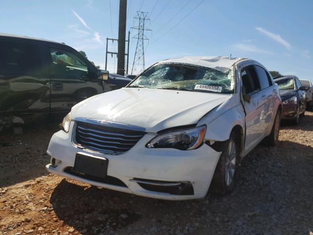 1C3CCBBB9DN592414 - 2013 CHRYSLER 200 TOURIN WHITE photo 2