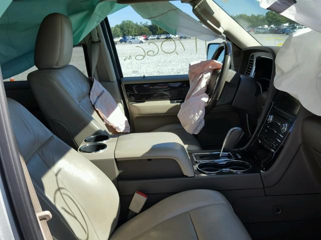 5LMJJ2JT7FEJ03121 - 2015 LINCOLN NAVIGATOR SILVER photo 5