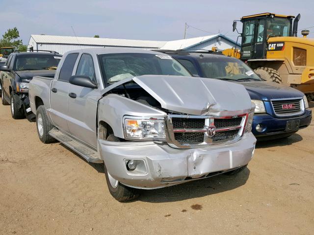 1D7HW48N78S626823 - 2008 DODGE DAKOTA QUA SILVER photo 1