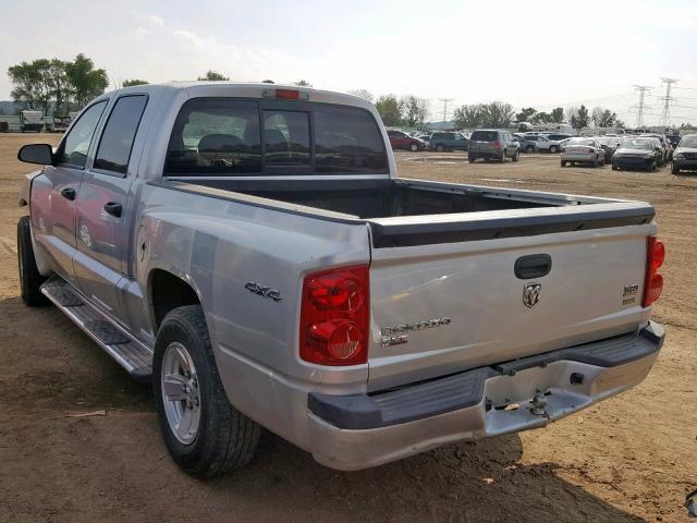 1D7HW48N78S626823 - 2008 DODGE DAKOTA QUA SILVER photo 3