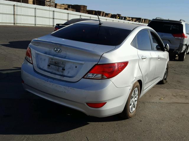 KMHCT4AE6GU107879 - 2016 HYUNDAI ACCENT SE SILVER photo 4